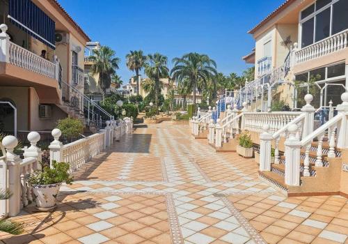 Apartment for sale in Los Balcones - Los Altos del Edén, Torrevieja - AA-3793