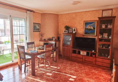 Apartment for sale in Puerto Deportivo, Torrevieja - AA-3794