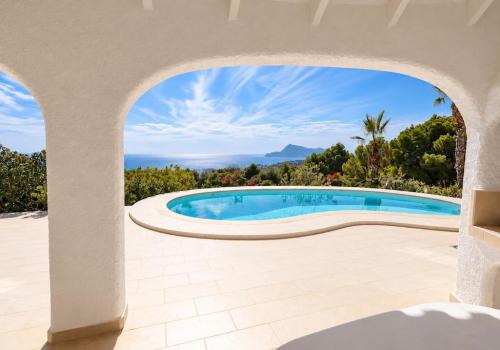 Chalet for sale in Altea la Vella - AA-3798