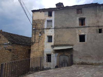 Villa till salu i El Pueyo de Araguás - CT112 Villa till salu i El Pueyo de Araguás - CT112