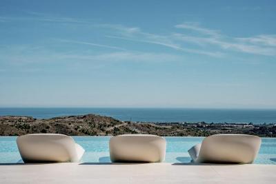 Villa for sale in Benahavís - DPIe7770