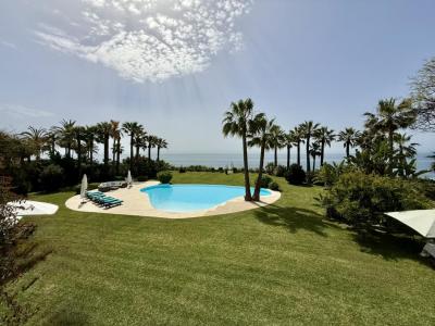 Villa for sale in Centro, Estepona - DPIe2113