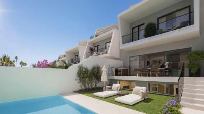 Villa for sale in Centro, Estepona - DPIe28567