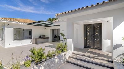 Villa for sale in Casco Antiguo, Marbella - DPIe34457