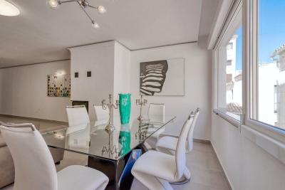 Apartamento en venta en Puerto Banús - DPIe34841 Apartamento en venta en Puerto Banús - DPIe34841