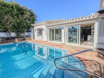 Villa for sale in Guadalmansa - DPIe21631