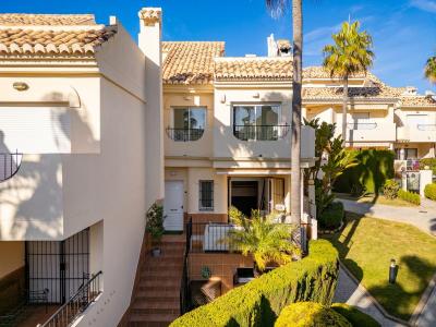 Villa myytävänä Costabella - DPIc347178