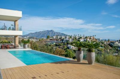 Villa for sale in Benahavís - DPIc347069