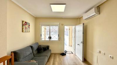 Bungalow en venta en Aguas Nuevas, Torrevieja - AG19MLSC1332755 Bungalow en venta en Aguas Nuevas, Torrevieja - AG19MLSC1332755