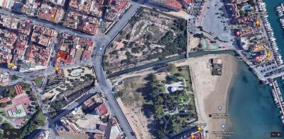 Bouwgrond te koop in Puerto Deportivo, Torrevieja - AG19151114 Bouwgrond te koop in Puerto Deportivo, Torrevieja - AG19151114