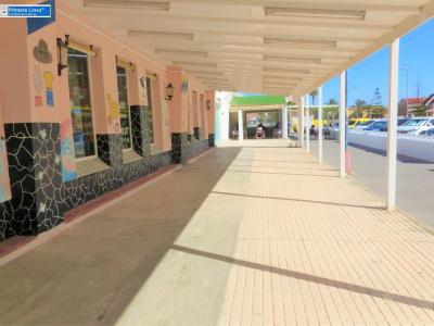 Premises for sale in Zona Galúa-Calnegre, La Manga del Mar Menor - LMMV2182 Premises for sale in Zona Galúa-Calnegre, La Manga del Mar Menor - LMMV2182