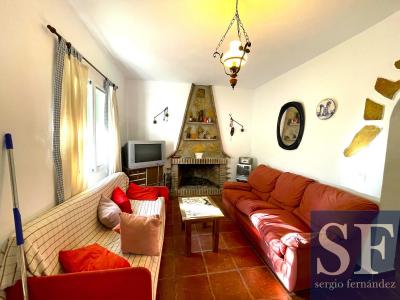 Villa for sale in Cómpeta - CV907