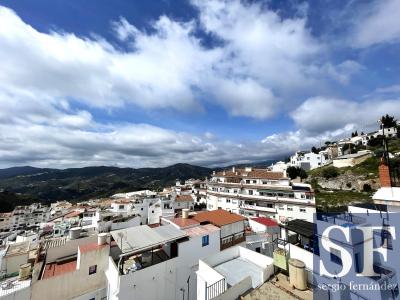Casa en venta en Cómpeta - TH1289