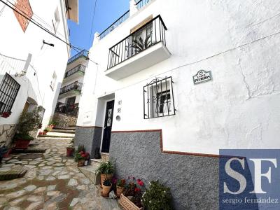 Casa en venta en Árchez - TH1384