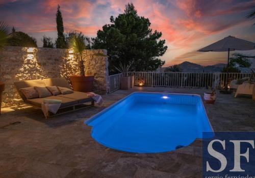 Villa en venta en Cómpeta - CV1013
