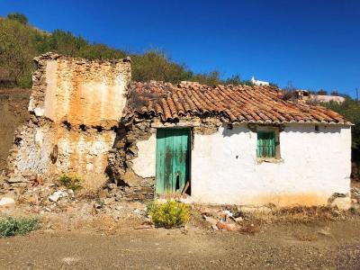 Villa for sale in Árchez - CV519