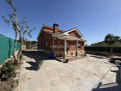 Casa en venta en Niàgara Parc - Ágora Parc - Roca Rossa, Tordera - 701 Casa en venta en Niàgara Parc - Ágora Parc - Roca Rossa, Tordera - 701