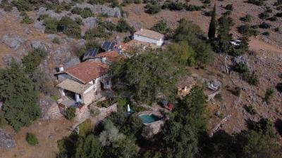 Villa for sale in Villacarrillo - 171