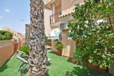 Дуплекс на продажу в El Alamillo - ALCOLAR569 Дуплекс на продажу в El Alamillo - ALCOLAR569