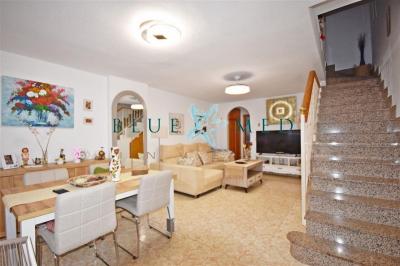 Дуплекс на продажу в Bahía - CENTRO890 Дуплекс на продажу в Bahía - CENTRO890