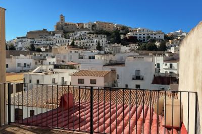 Apartment for sale in Dalt Vila - La Marina, Ibiza - 06829 - Atico Cruz