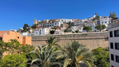 Apartment for sale in Dalt Vila - La Marina - 06884 - Atico Esquinero Rey