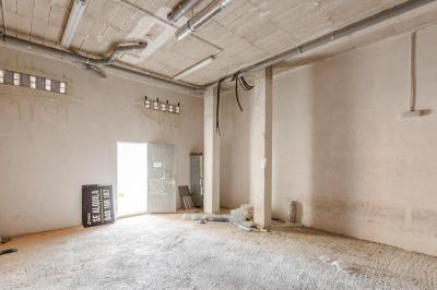 Local à vendre à Egüés - 2090269