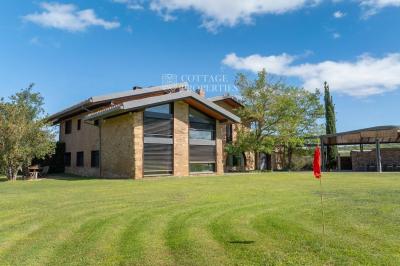 House for sale in Forallac - 2073