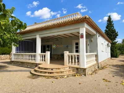 Villa à vendre à El Pilar - Santa Ana - PNVL2188 Villa à vendre à El Pilar - Santa Ana - PNVL2188