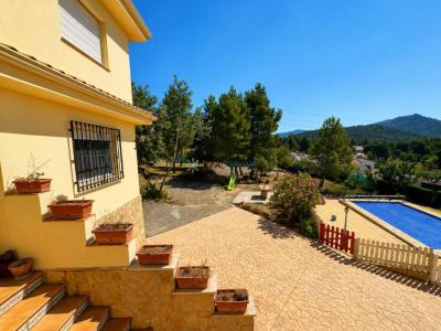Villa for sale in Bocairent - PNVL2134