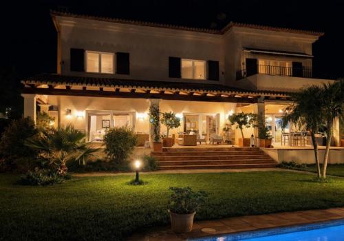 Villa for sale in Urbanizaciones, Gandia - PNVL1912