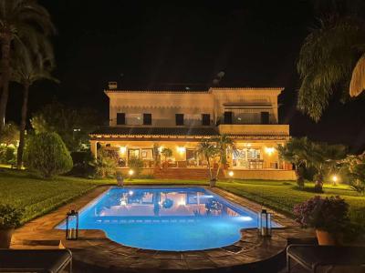 Villa til salg i Plaza Elíptica-República Argentina - Villa Mediterranea Villa til salg i Plaza Elíptica-República Argentina - Villa Mediterranea