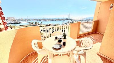 Huoneisto myytävänä Zona Galúa-Calnegre, La Manga del Mar Menor - NH0462 Huoneisto myytävänä Zona Galúa-Calnegre, La Manga del Mar Menor - NH0462