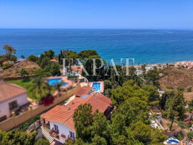 Villa for sale in Mezquitilla - 0509