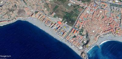 Гараж на продажу в Almuñecar Centro - 250422 Гараж на продажу в Almuñecar Centro - 250422