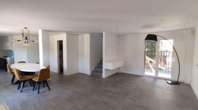 Коттедж на продажу в Bonalba-Cotoveta, Мучамель - CHALET BONALBA Коттедж на продажу в Bonalba-Cotoveta, Мучамель - CHALET BONALBA