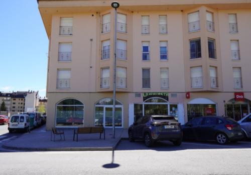 Commercial for Rent in Huesca