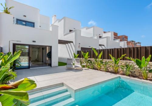 Properties in Pilar de la Horadada