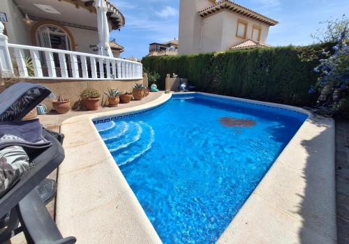 Chalet for sale in Villamartín-Las Filipinas - SB1027 Chalet for sale in Villamartín-Las Filipinas - SB1027