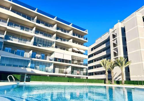 Viviendas A Estrenar en Santa Pola