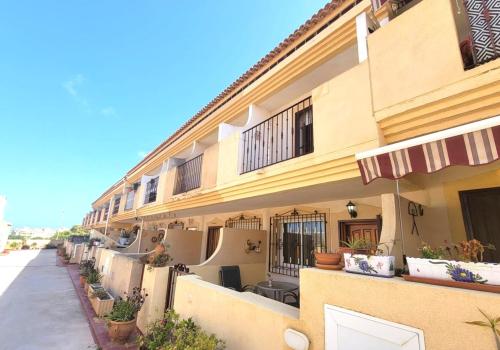 Adosados de Segunda mano en Alicante