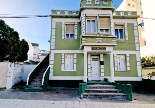 Properties in Foz