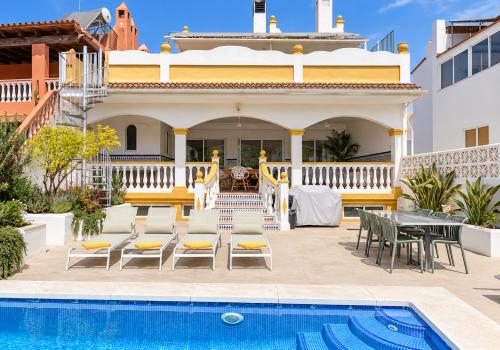 Дом в аренду в Nueva Andalucía - 428-05655RL Дом в аренду в Nueva Andalucía - 428-05655RL