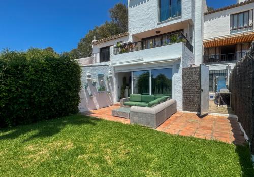 Homes in Casares