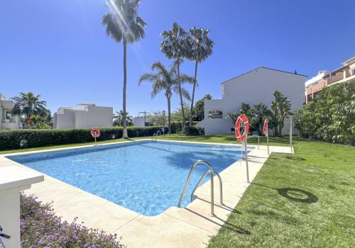 Semi-detached Houses in Estepona