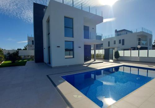 Villa myytävänä Los Balcones - Los Altos del Edén - RE-86373 Villa myytävänä Los Balcones - Los Altos del Edén - RE-86373