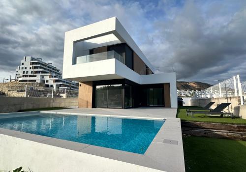 Brand new Homes in Finestrat