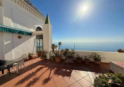 Apartment for sale in El Peñoncillo, Torrox - IN-995_INF