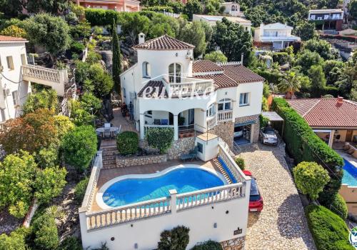 Chalets in Girona