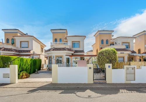 Villas in Guardamar del Segura